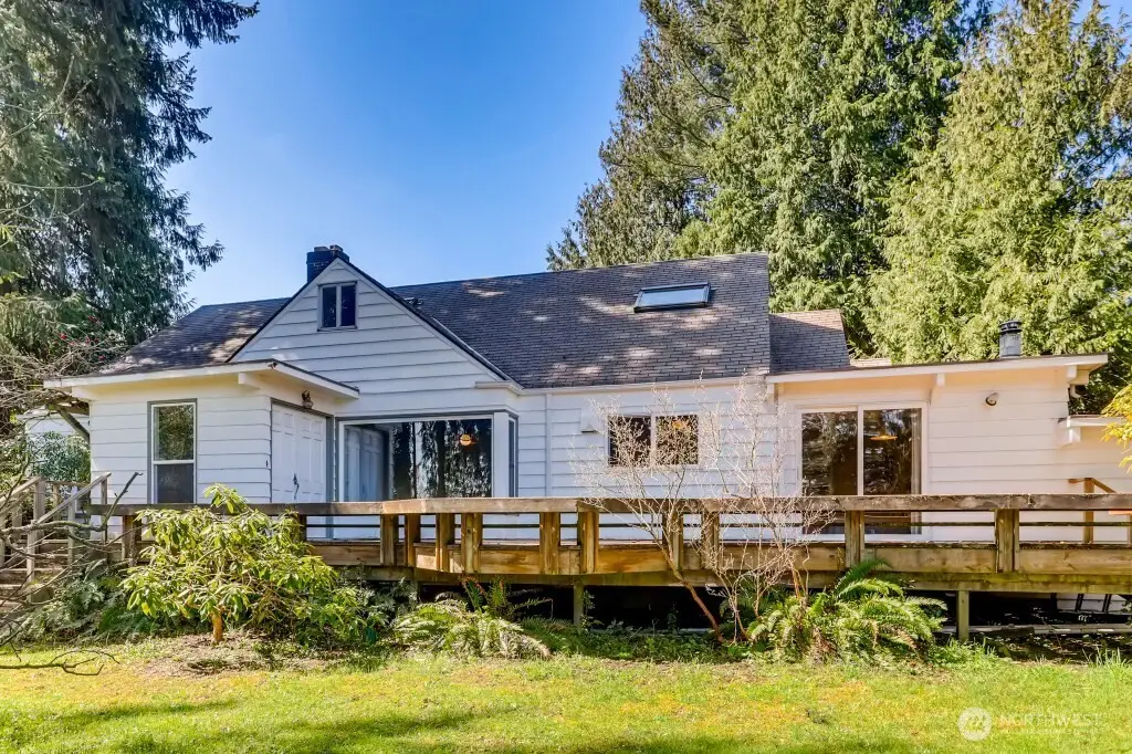 9813 NE 21st Street #4, Bellevue, WA 98004 - Image #1