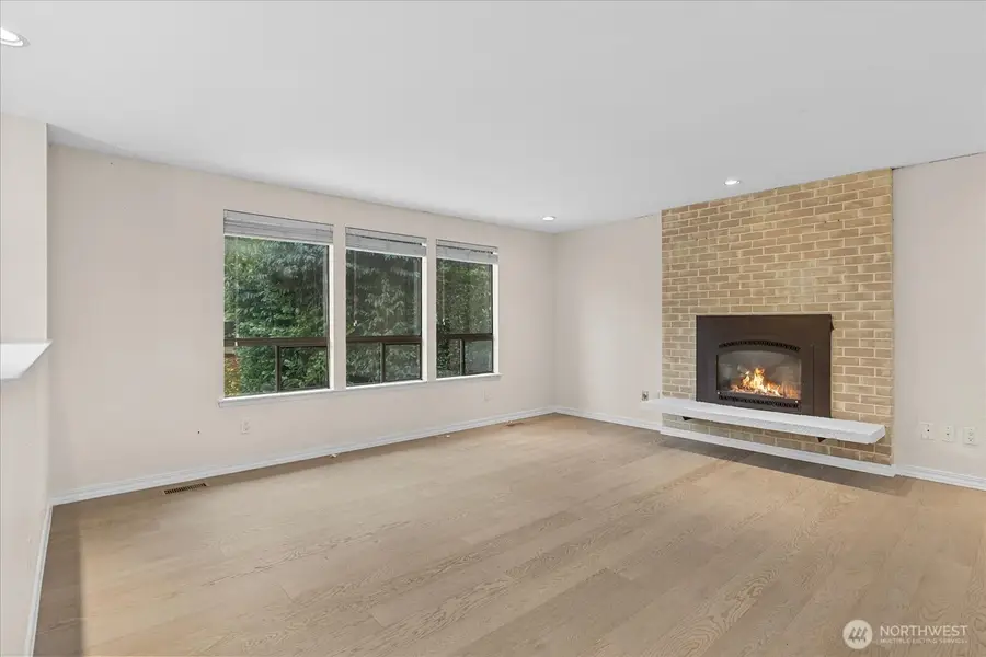 12020 NE 66th Street, Kirkland, WA 98033 - Image #3