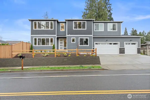 1720 S Lake Stickney Drive, Lynnwood, WA 98087