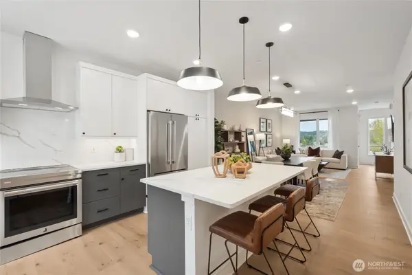 12257 137th Place Ne #2904, Redmond, WA 98052