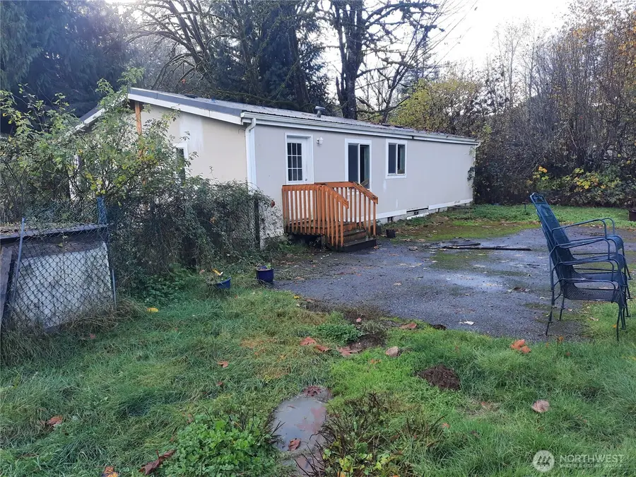 9202 Thunderbird Lane, Concrete, WA 98237 - Image #2