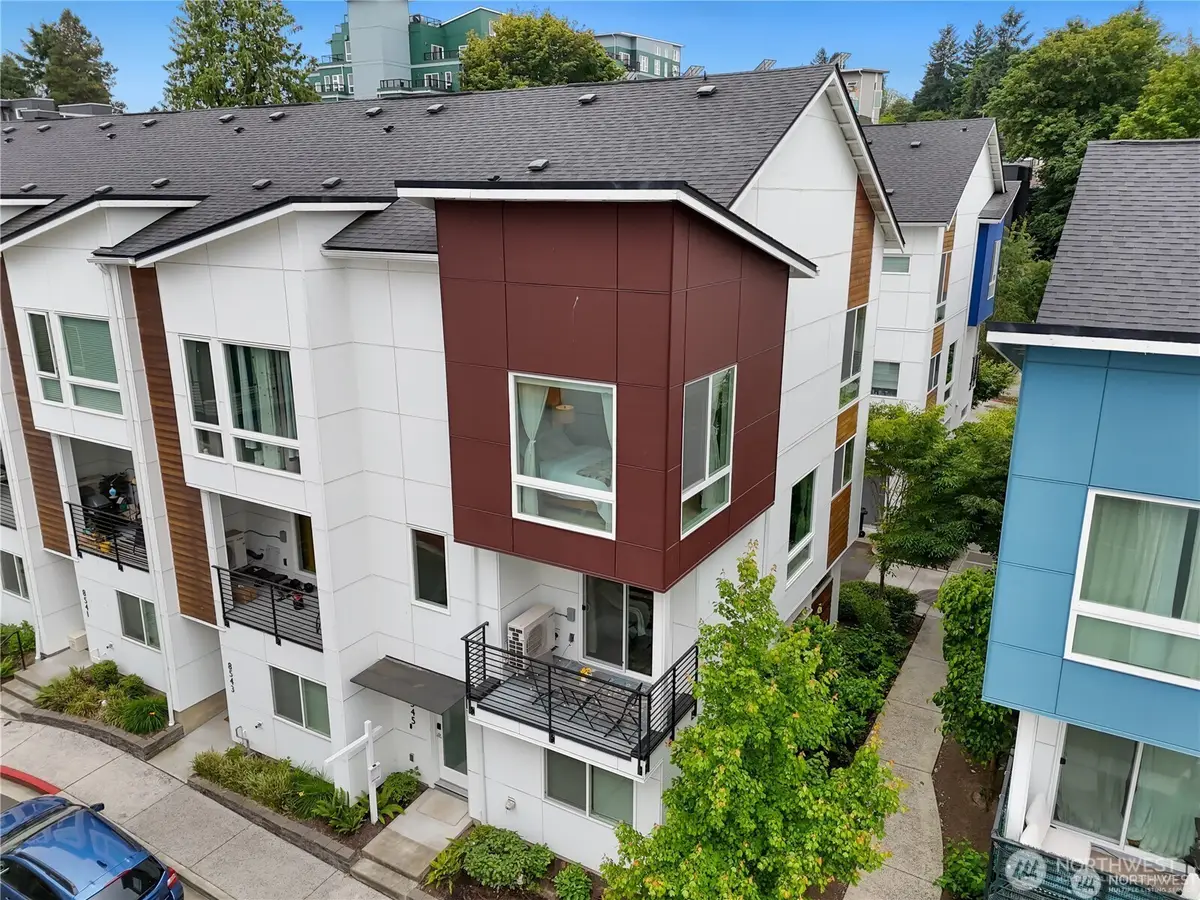 8545 22nd Ne, Seattle, WA 98115 - Image #1