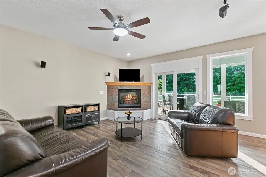 8303 NE 164th Street, Vancouver, WA 98662 - Image #3