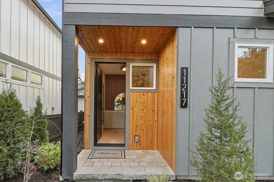 11217 NE 95th Street, Kirkland, WA 98033 - Image #3