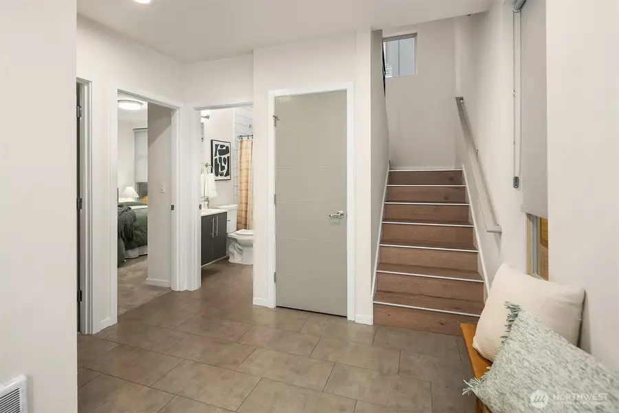 2050 NW 62nd Street, Seattle, WA 98107 - Image #3