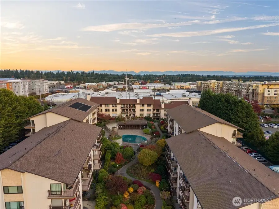 13201 Linden Avenue North #310A, Seattle, WA 98133 - Image #2