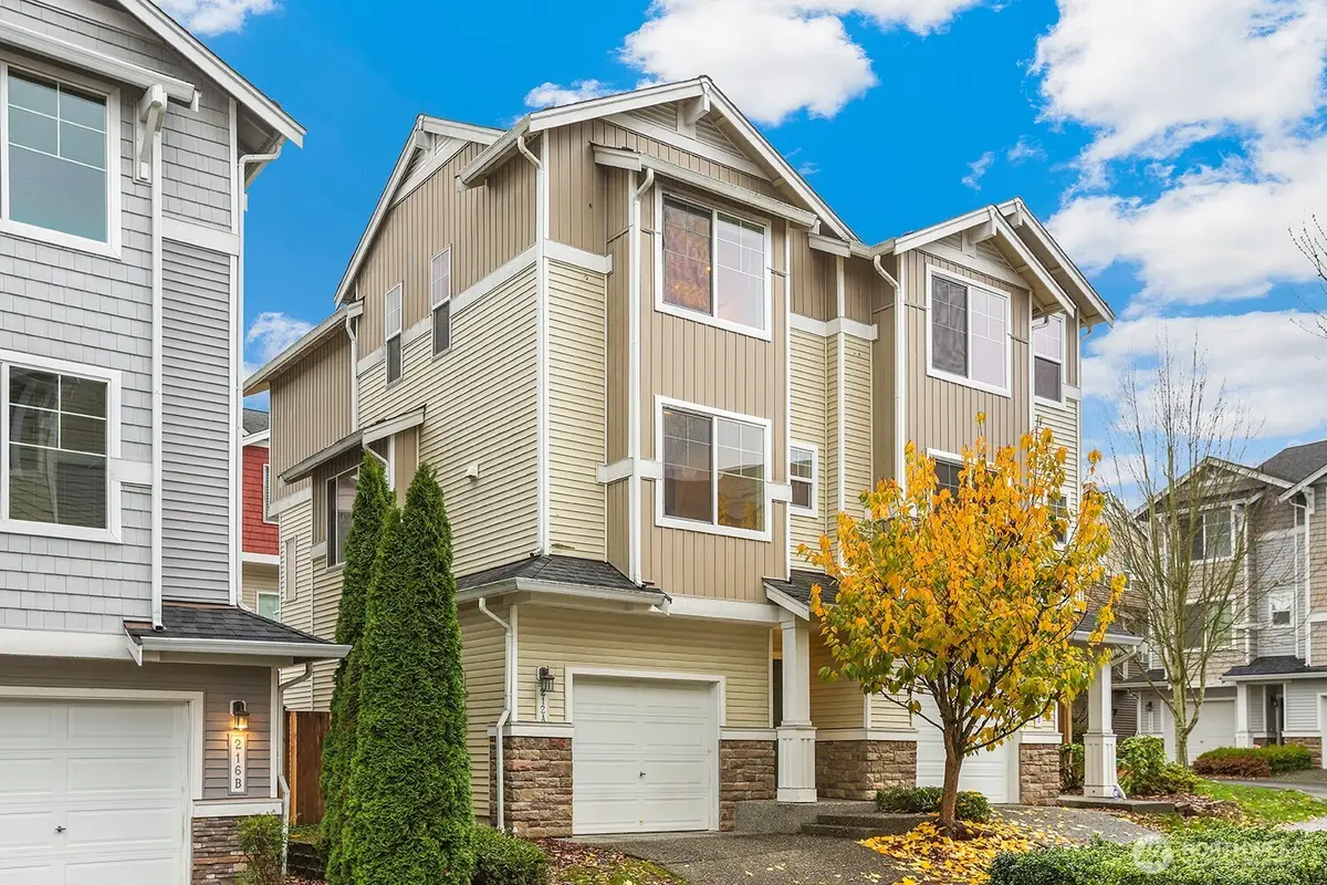 212 126th Street Se #A, Everett, WA 98208 - Image #1