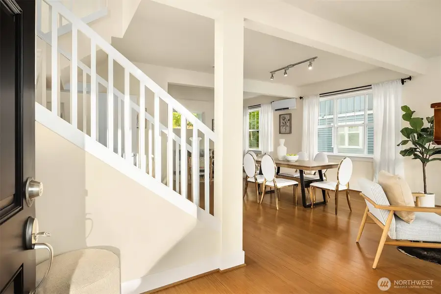 1748 25th Walk Ne, Issaquah, WA 98029 - Image #2