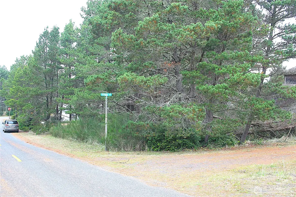 0 Veterans Avenue #lot 10 & South half lot 11, Westport, WA 98595 - Image #1