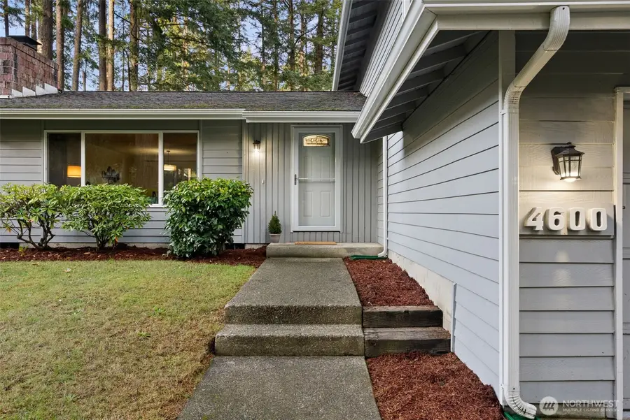 4600 NW 82nd Street, Silverdale, WA 98383 - Image #2