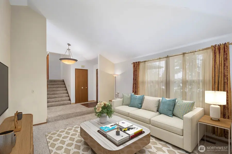 14225 57th Avenue S, Tukwila, WA 98168 - Image #2