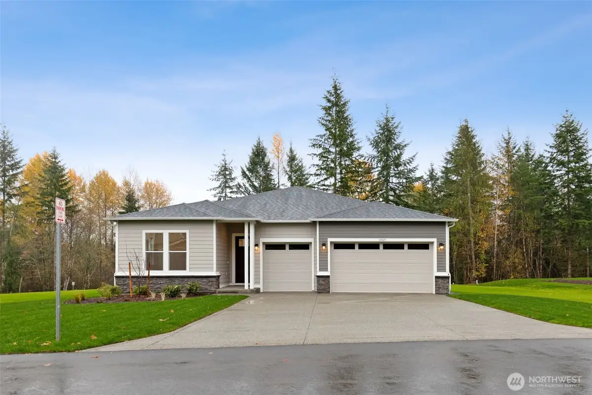 10423 135th Avenue Ne #105, Lake Stevens, WA 98258 - Image #1