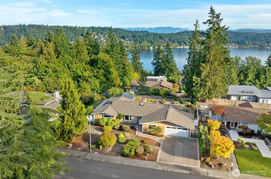 1672 185th Avenue Ne, Bellevue, WA 98008 - Image #2