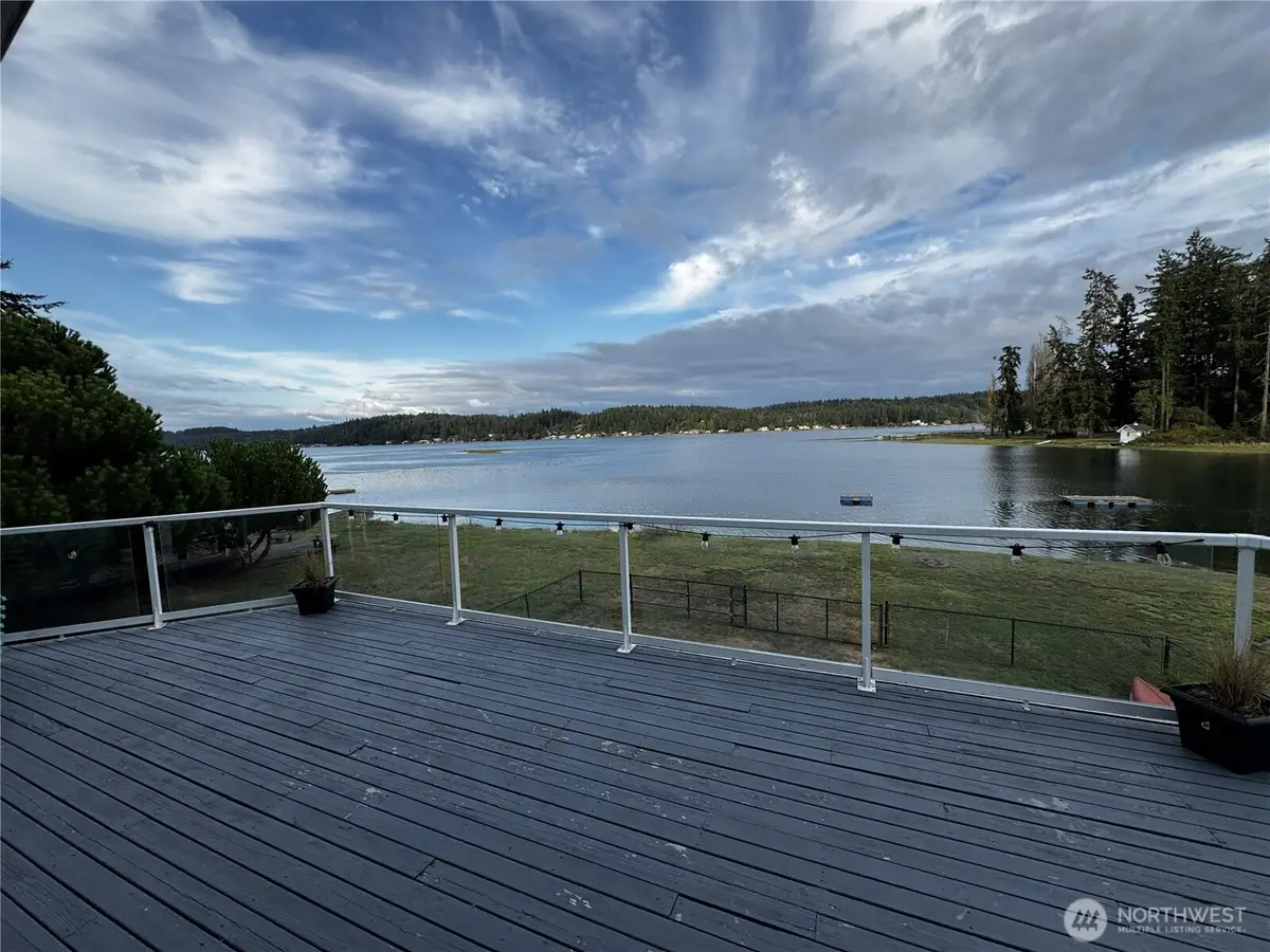 7360 E Grapeview Loop Road, Allyn, WA 98524 - Image #1