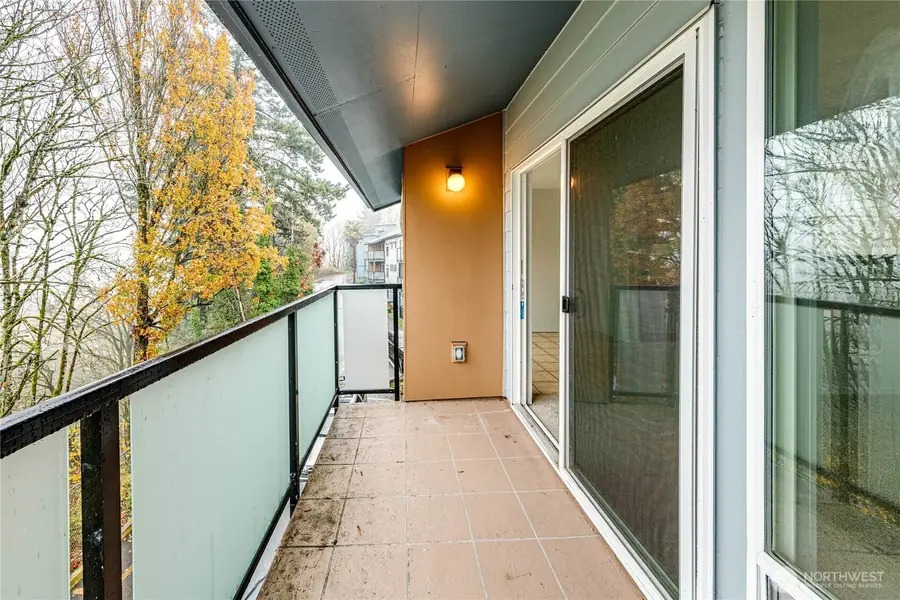 15152 65th Avenue S #821, Tukwila, WA 98188 - Image #2