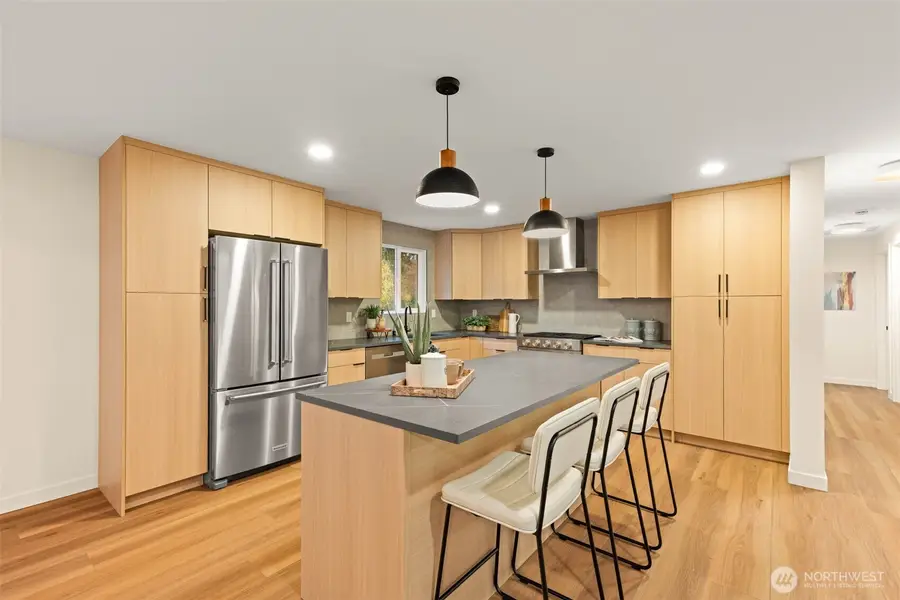 9101 30th Avenue Ne, Seattle, WA 98115 - Image #3