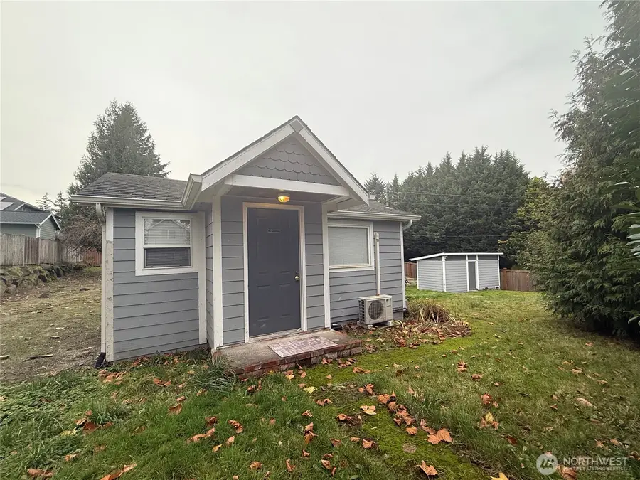 2726 21st Street Sw, Puyallup, WA 98373 - Image #2
