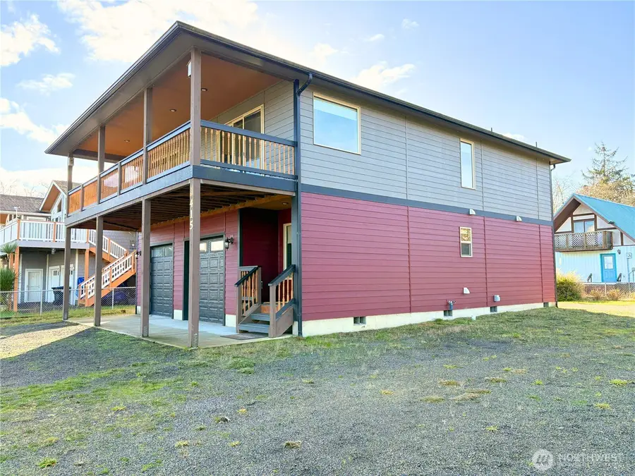 415 Olympic View Avenue Ne, Ocean Shores, WA 98569 - Image #2