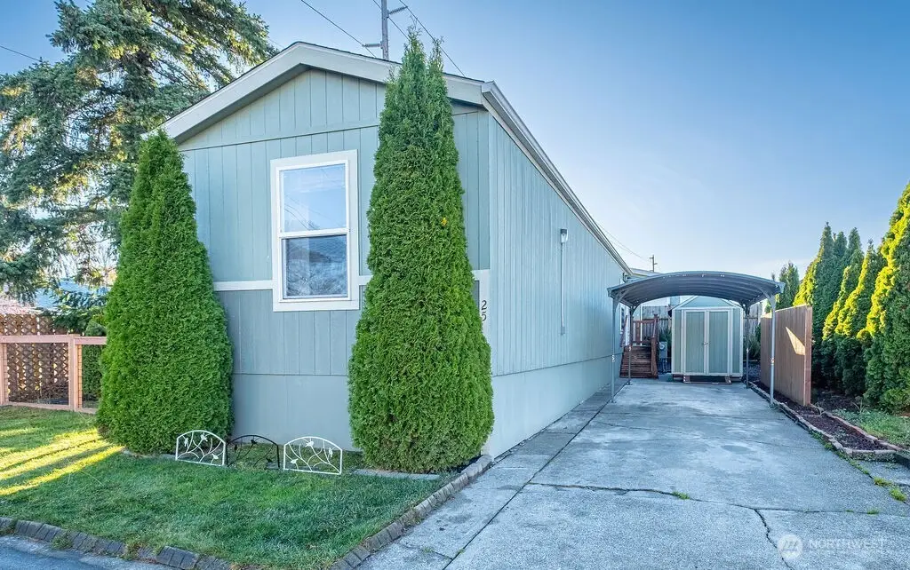 225 NE Ernst #25, Oak Harbor, WA 98277 - Image #1