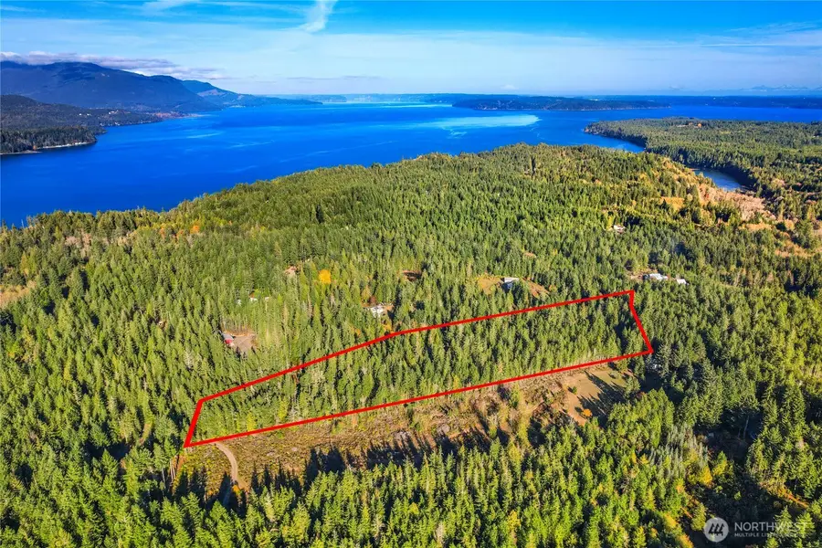 6077 Minnig Lane Nw, Seabeck, WA 98380 - Image #2