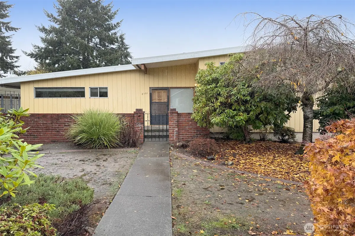 8501 42nd Street W, University Place, WA 98466 - Image #1