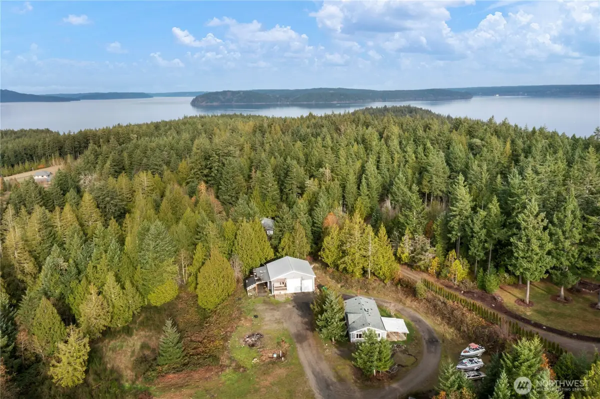 8646 Stavis Bay Rd Nw, Seabeck, WA 98380 - Image #1