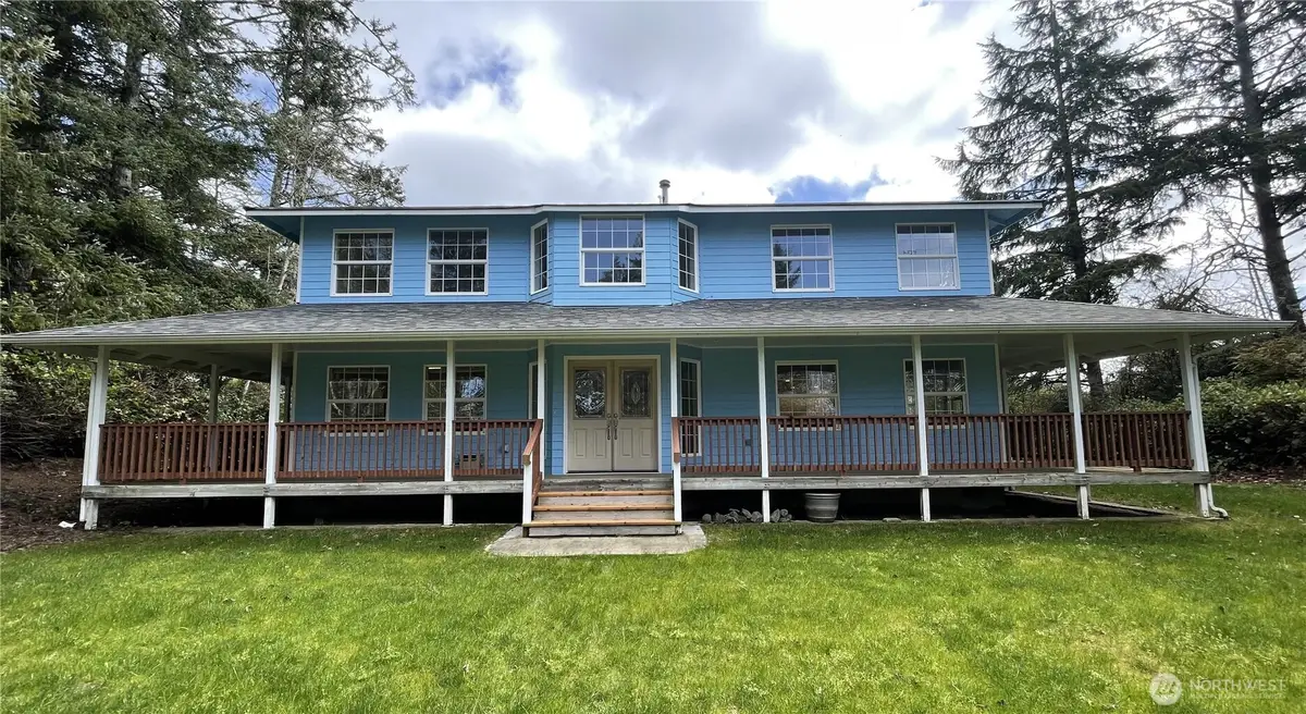 653 Sunset Avenue Ne, Ocean Shores, WA 98569 - Image #1