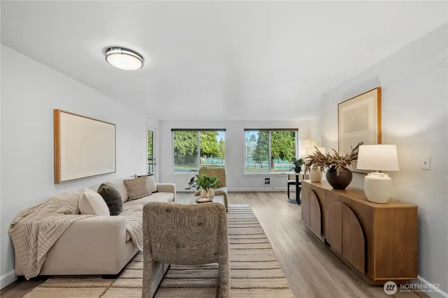 707 N 130th #B204, Seattle, WA 98133 - Image #2