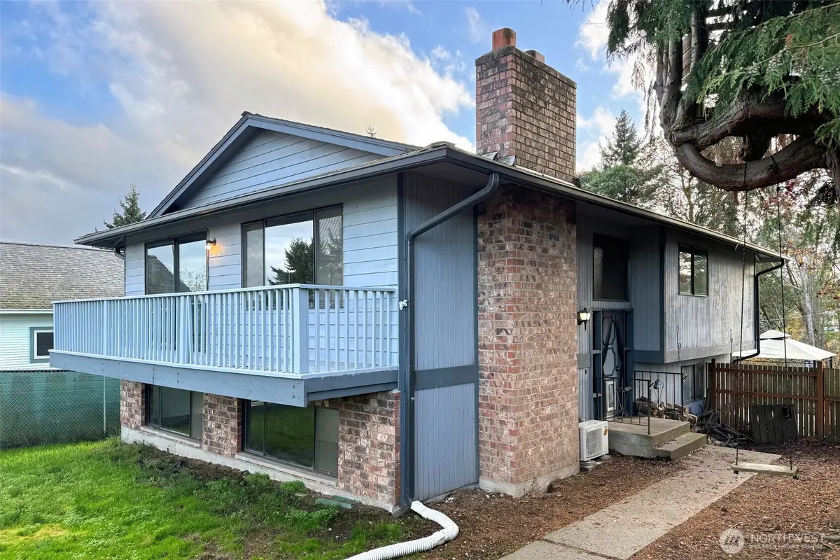 1624 W 8th Street, Port Angeles, WA 98363 - Image #1