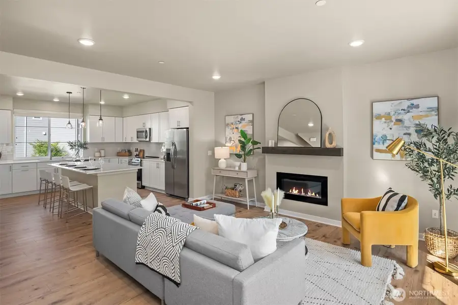 18782 67th Avenue Ne #2, Kenmore, WA 98028 - Image #3