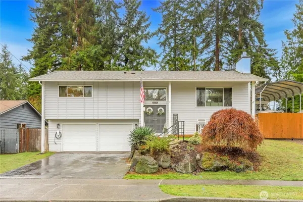 6214 185th Street Sw, Lynnwood, WA 98037