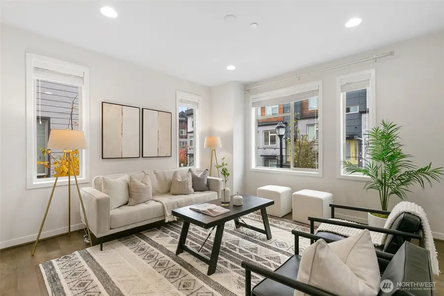 925 6th Avenue Ne #10.1, Issaquah, WA 98029 - Image #3