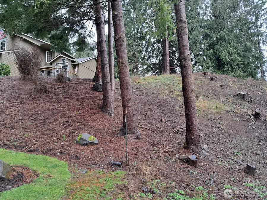 210 W Saint James Place, Longview, WA 98632 - Image #3
