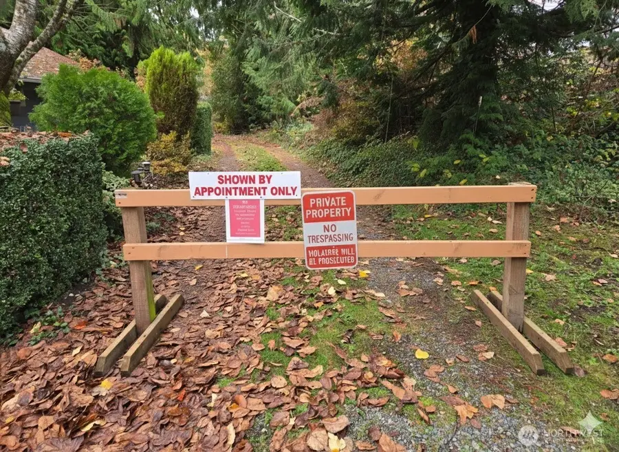 10415 Slater Avenue Ne, Kirkland, WA 98033 - Image #2