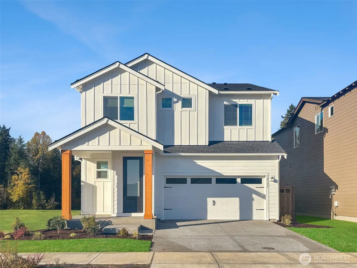 32415 Myrtle Avenue Se, Black Diamond, WA 98010 - Image #1