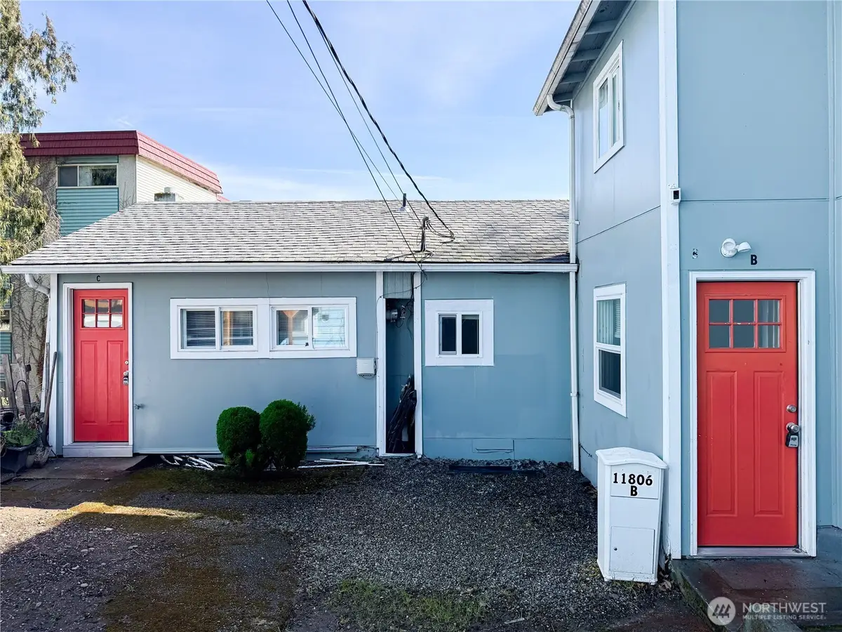 11806 Glendale Way S #AB&C, Seattle, WA 98168 - Image #1