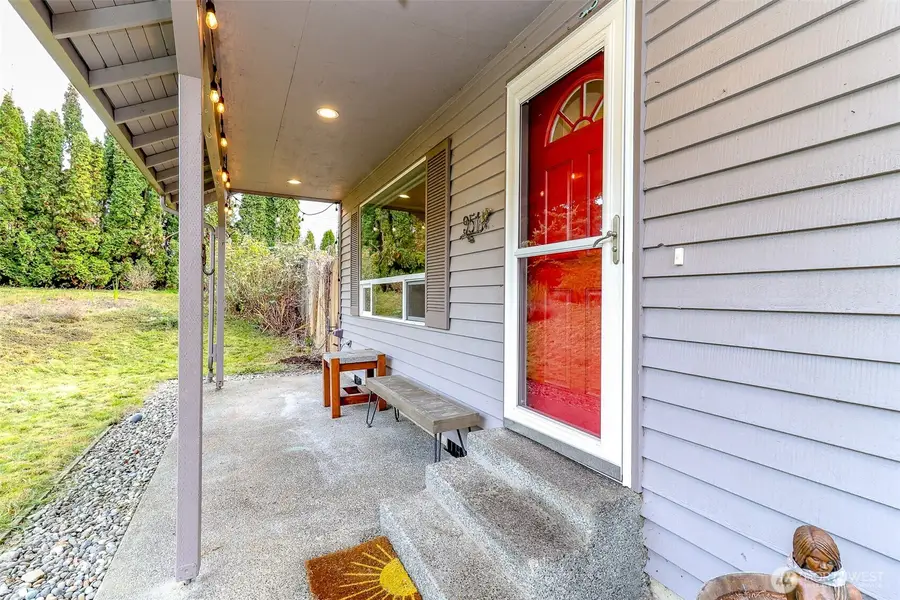 951 NE Marlene Court, Bremerton, WA 98311 - Image #3