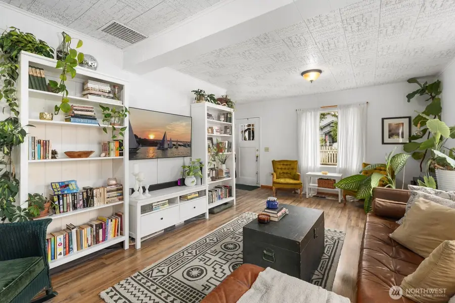 5724 Lowell Road, Everett, WA 98203 - Image #3