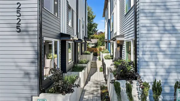 2521 29th Avenue S #C, Seattle, WA 98144