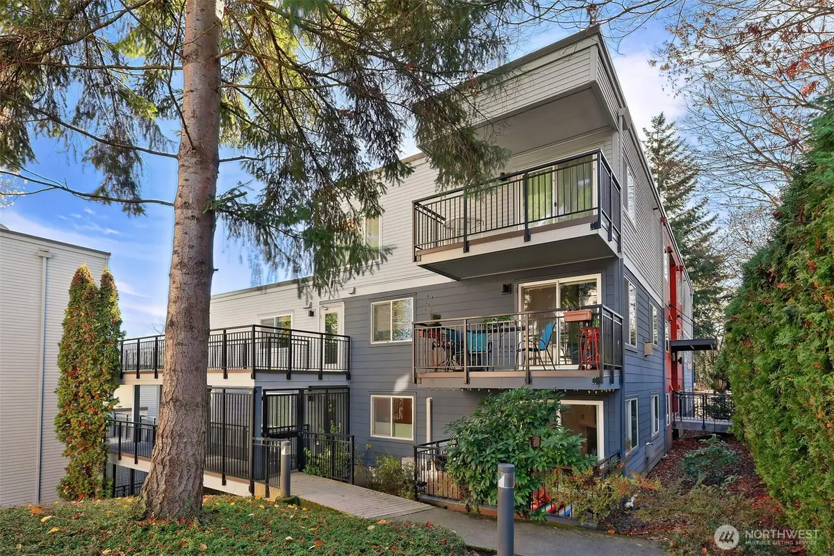 2512 E Madison Street #401, Seattle, WA 98112 - Image #1