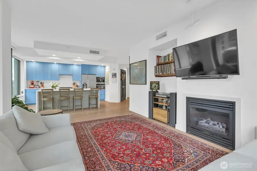 910 Lenora Street #1007, Seattle, WA 98121 - Image #3