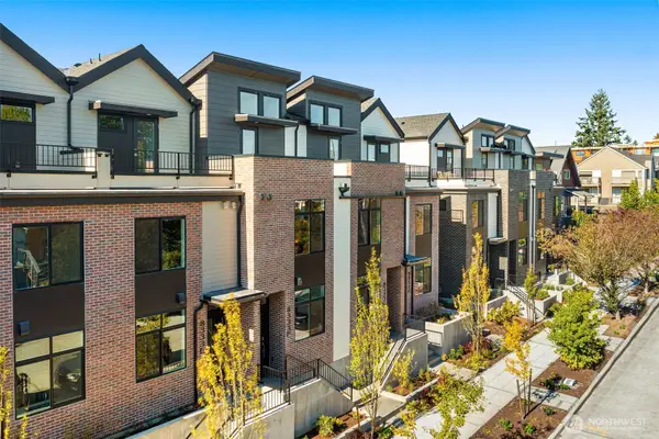 8333 12th Avenue Nw, Seattle, WA 98117