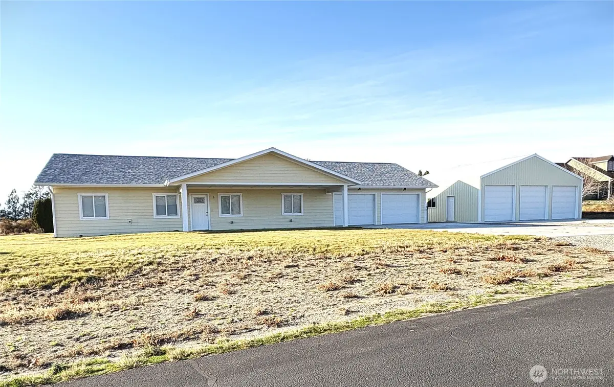 5 Red Apple Drive, Omak, WA 98841 - Image #1