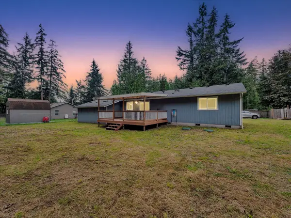 592 Kodiak Avenue, Camano Island, WA 98282