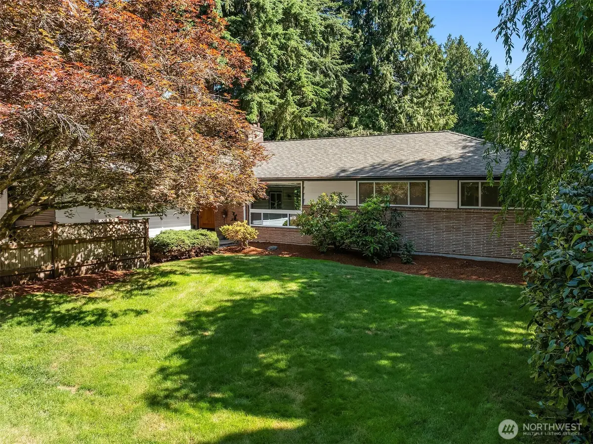 7245 NE 170th Street, Kenmore, WA 98028 - Image #1