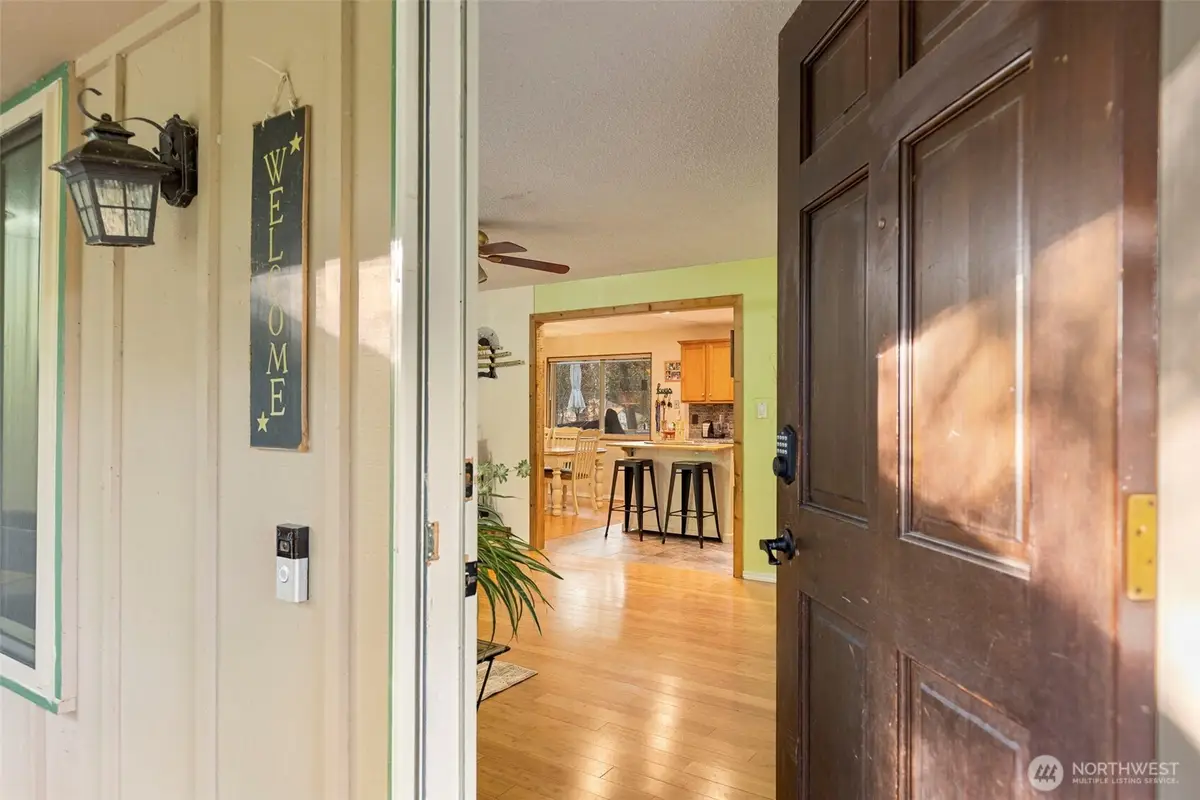 203 NE Alnus Way, Bremerton, WA 98310 - Image #1