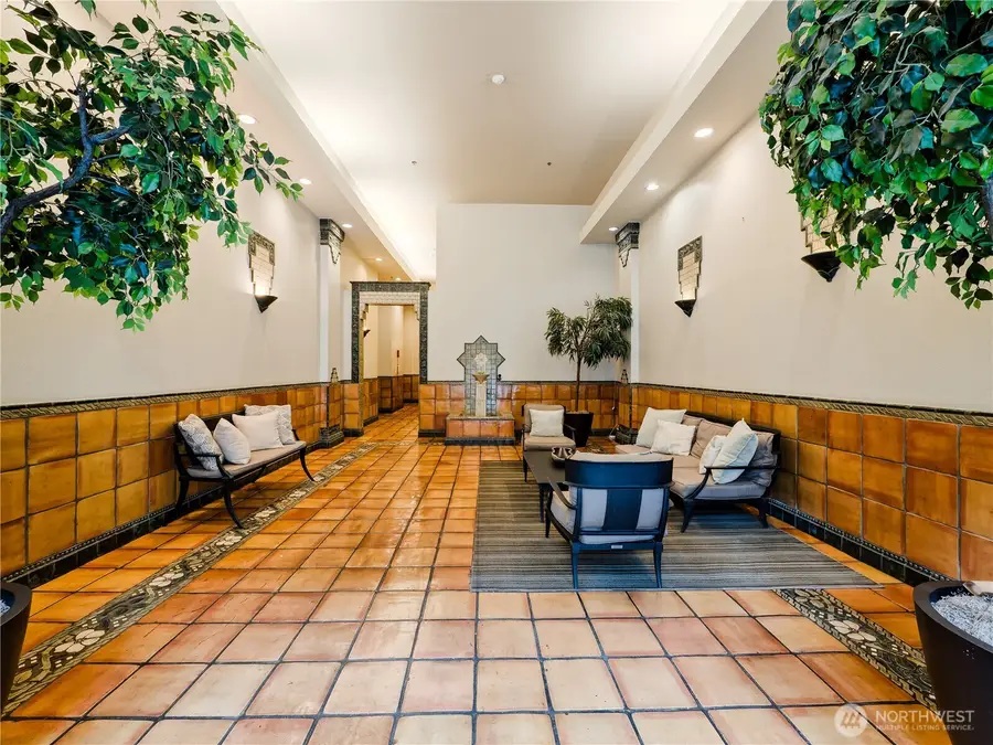 526 1st Avenue S #203, Seattle, WA 98104 - Image #3