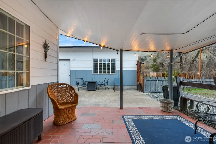 211 Riverfront Drive, Cashmere, WA 98815 - Image #3