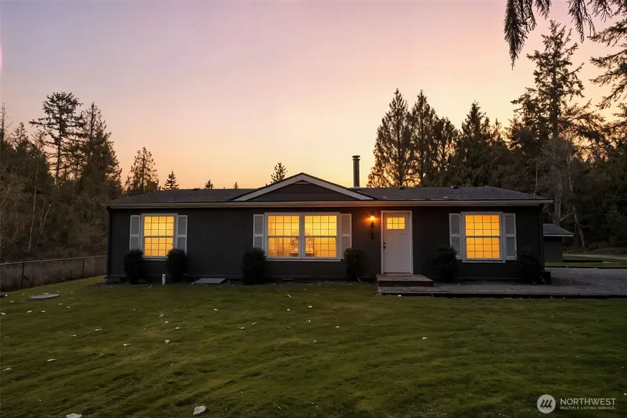 4705 354th Street E, Eatonville, WA 98328 - Image #2