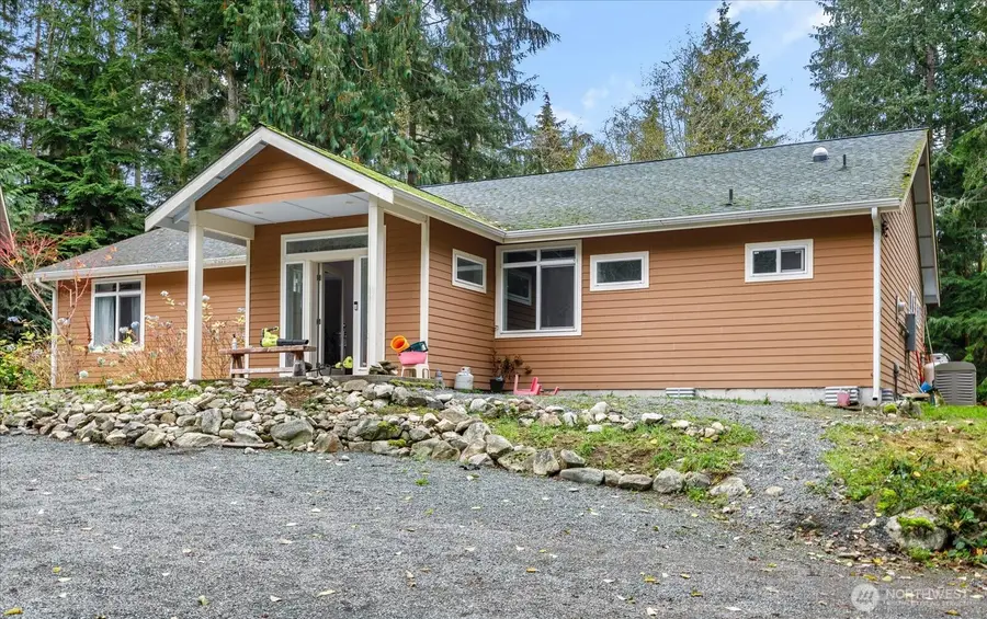 2013 Goss Ridge Road, Freeland, WA 98249 - Image #2